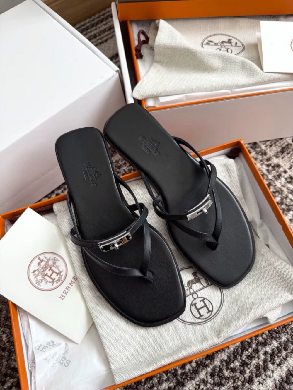 Hermès Black Square Toe Kelly Buckle Thong Flat Sandals